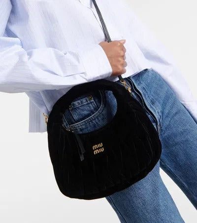 Miu Miu Sac porté épaule en matelassé Wander en velours